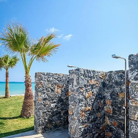 Solimar White Pearl - Adults Only 4*